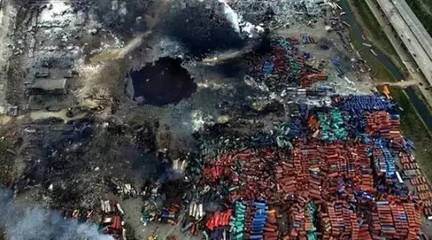 杨传堂除夕慰问坚守岗位职工