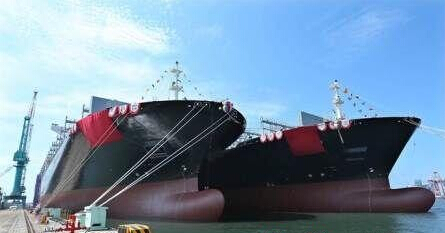 台湾最大集装箱船开明轮和阔明轮命名