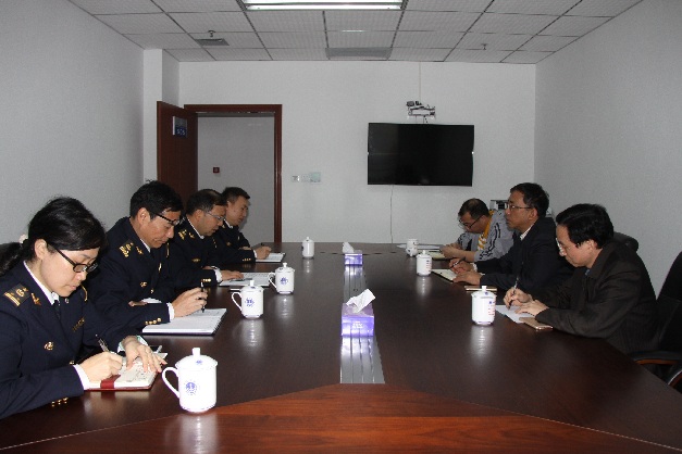 深圳南山区安监局领导到访南山海事局进行工作