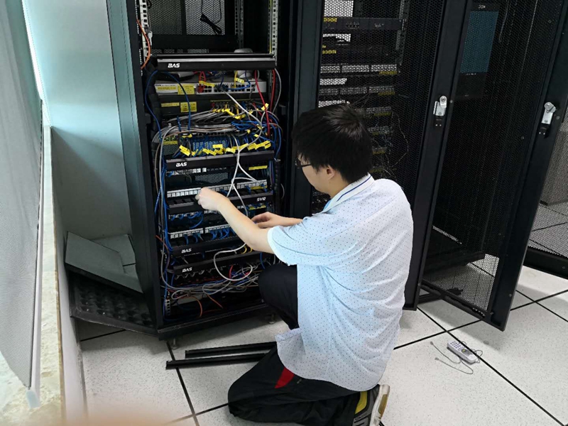 长江上海通信管理局张家港通信处为张家港引航