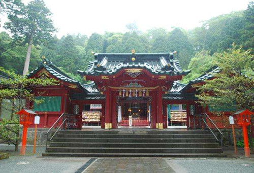 探秘十大日本著名神社