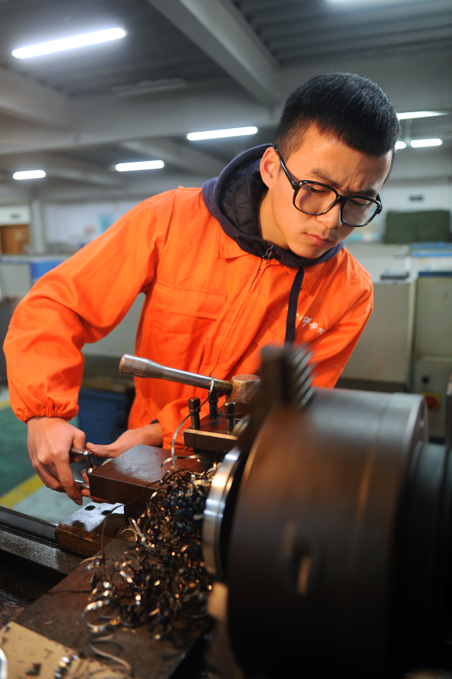 广州大学有专科吗_广州大学专科学校有哪些_广州大学有无专科