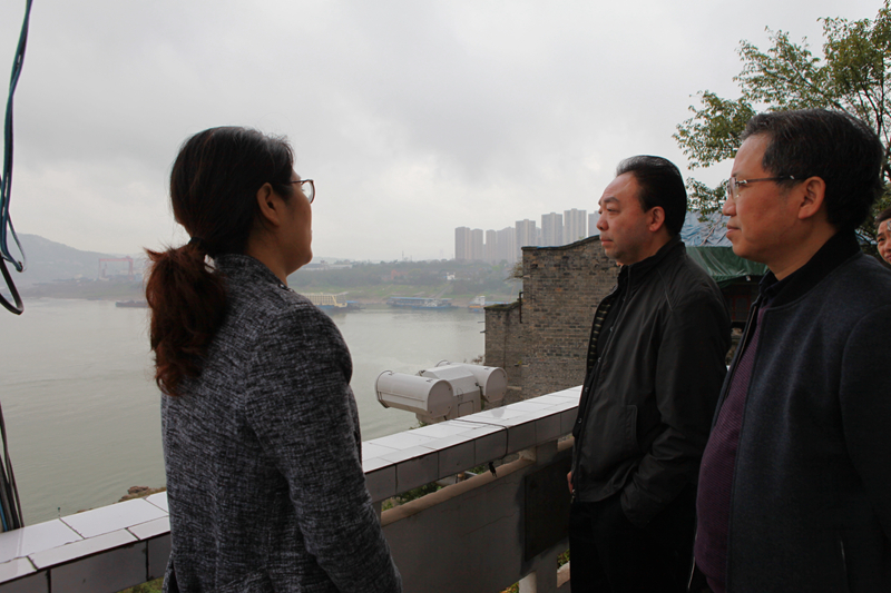 在检查过程中,毕方全和胡义龙结合检查情况,分别就近期安全生产提出了