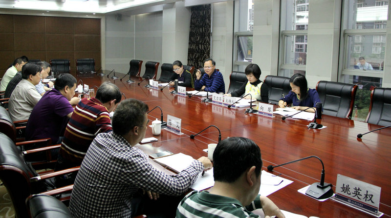 陈立新到重庆航道局开展党风廉政建设工作调研